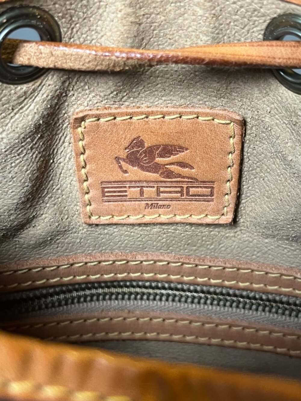 Etro Paisley Bucket Bag + Key Case - Picture 12 of 13